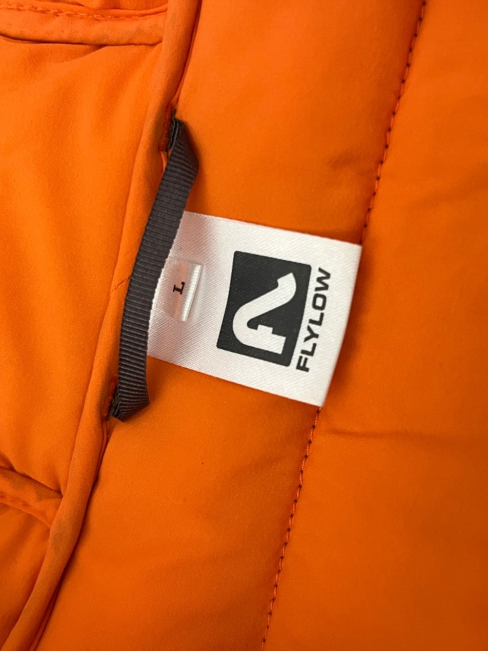 Flylow Women’s Ronan Insulated Puffer Jacket with Orange Lining Size L! - Picture 4 of 6